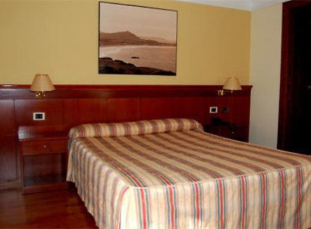 Hotel Alda El Suizo Ферол Екстериор снимка