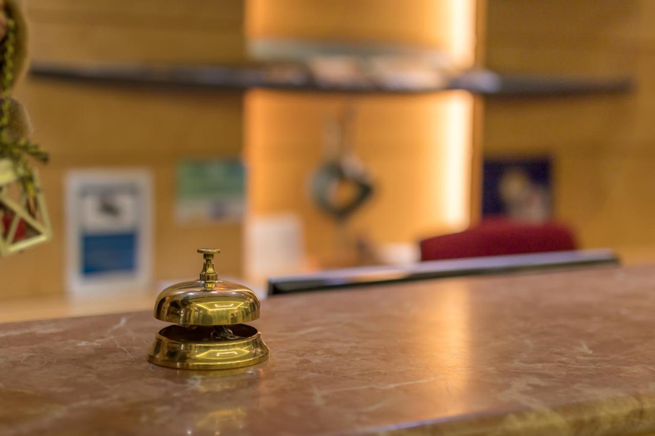 Hotel Alda El Suizo Ферол Екстериор снимка