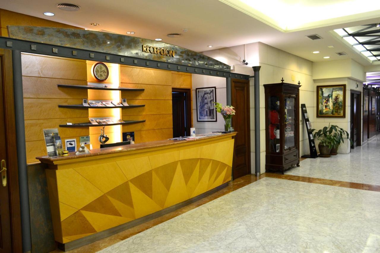 Hotel Alda El Suizo Ферол Екстериор снимка