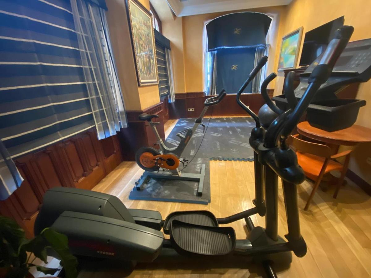 Hotel Alda El Suizo Ферол Екстериор снимка