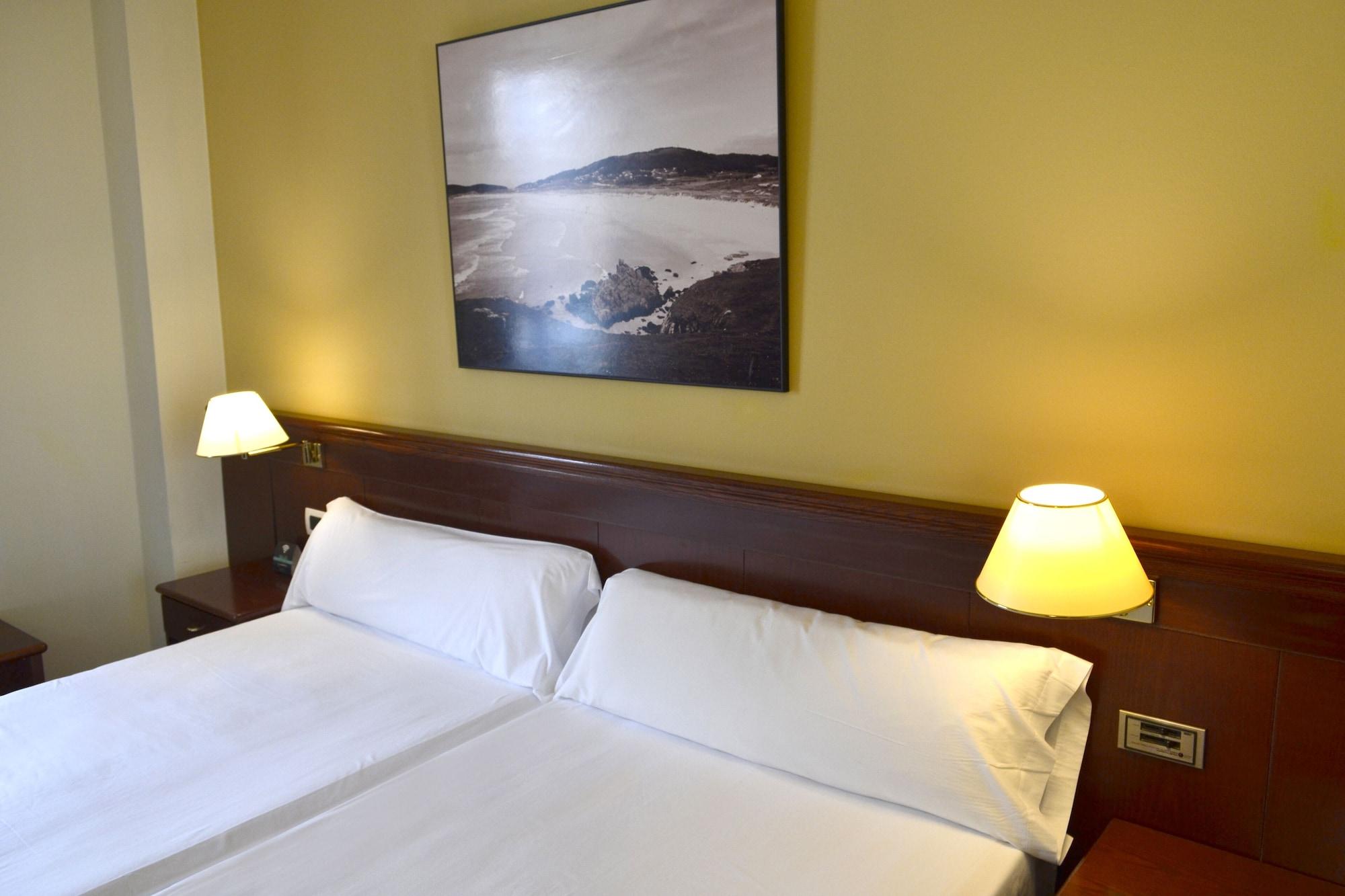 Hotel Alda El Suizo Ферол Екстериор снимка