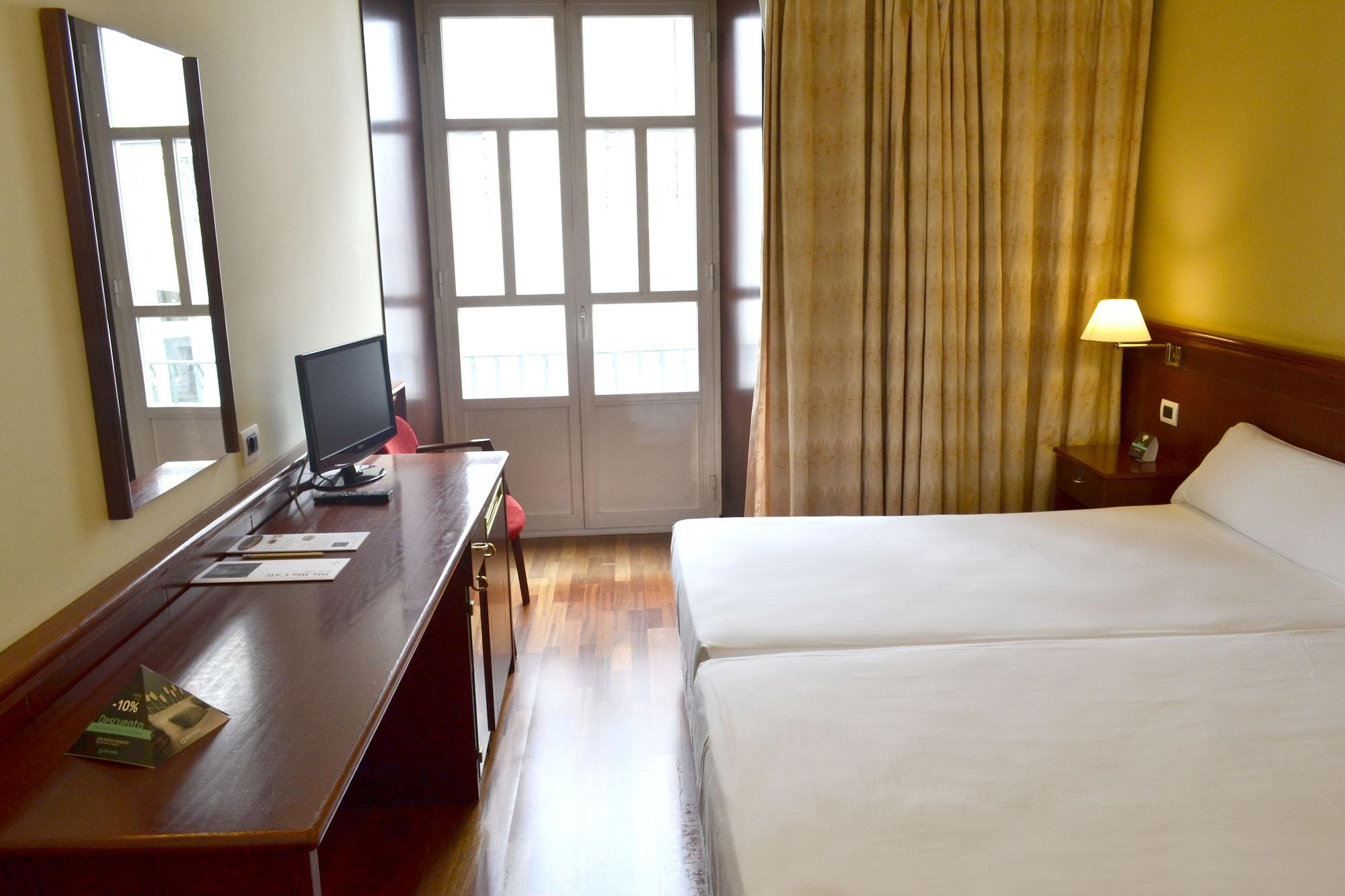 Hotel Alda El Suizo Ферол Екстериор снимка