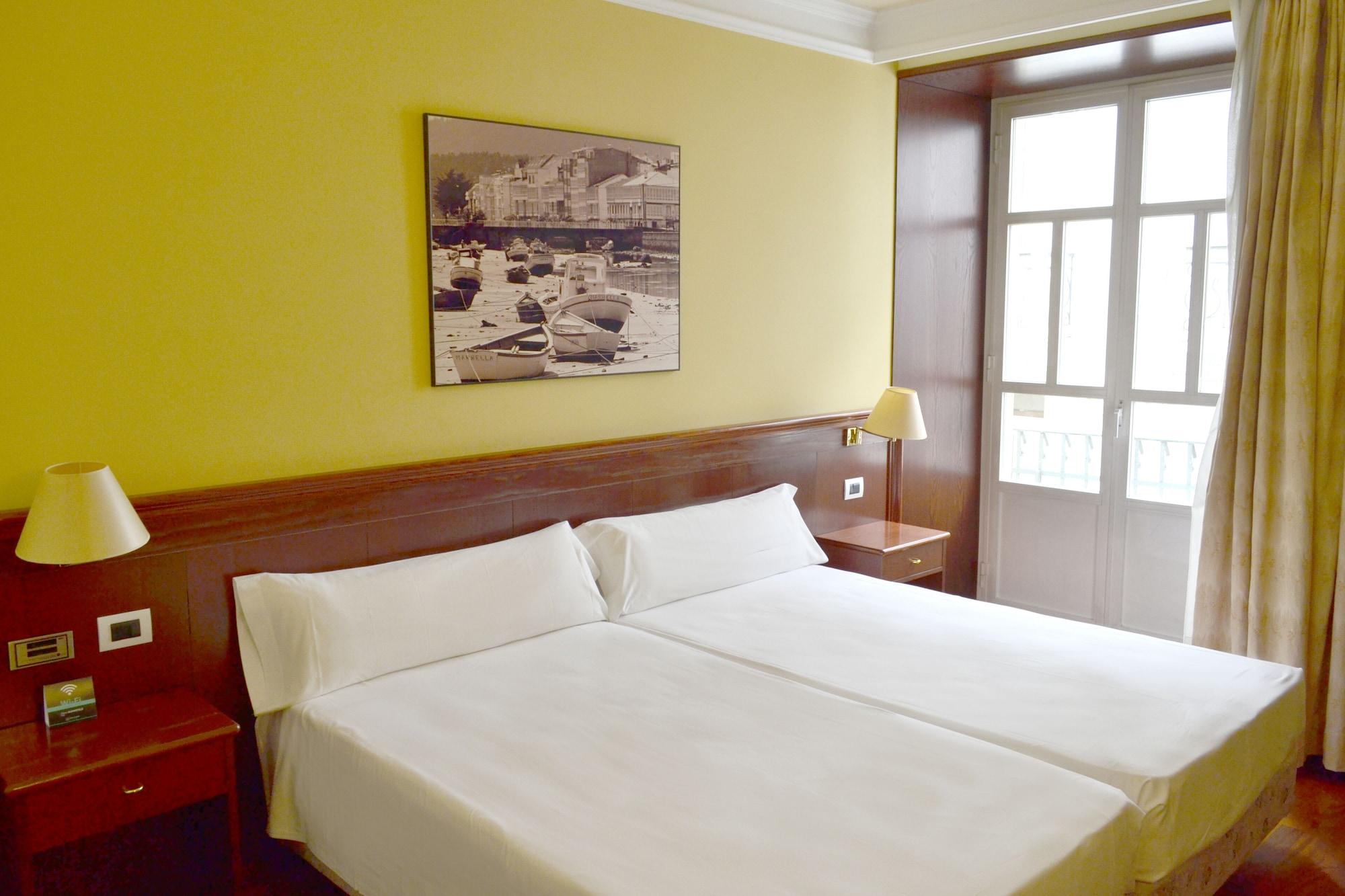 Hotel Alda El Suizo Ферол Екстериор снимка