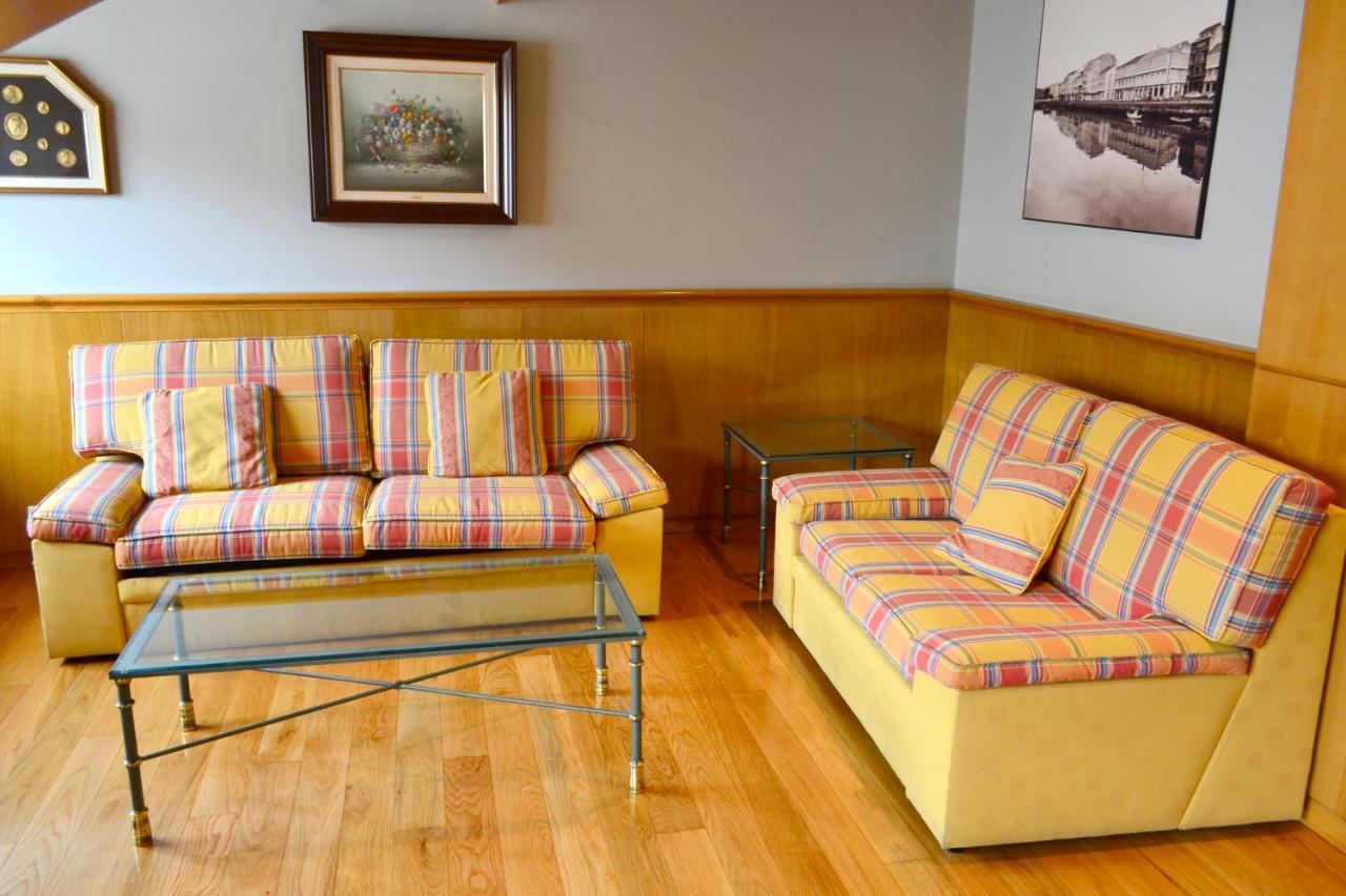 Hotel Alda El Suizo Ферол Екстериор снимка