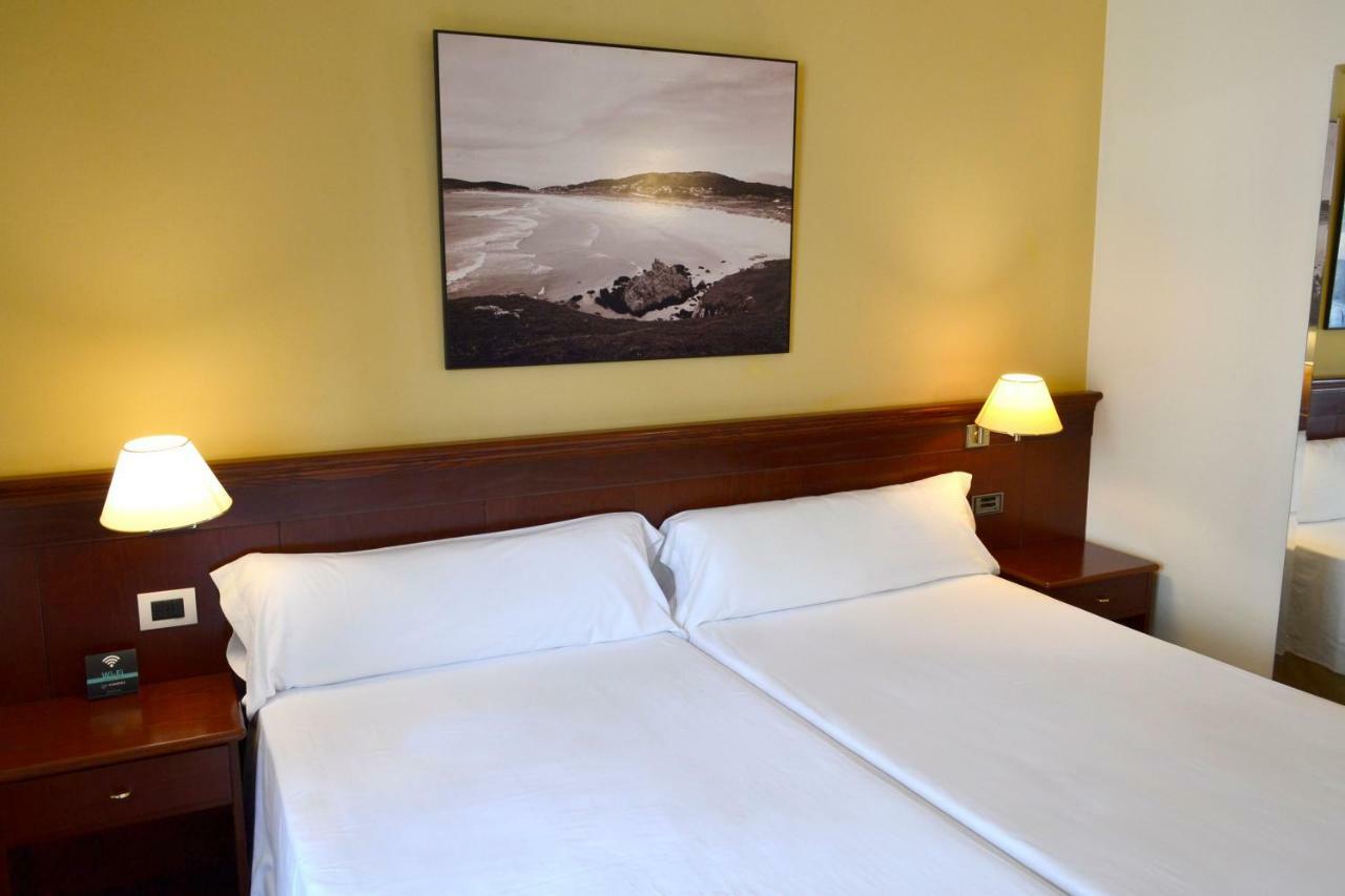 Hotel Alda El Suizo Ферол Екстериор снимка
