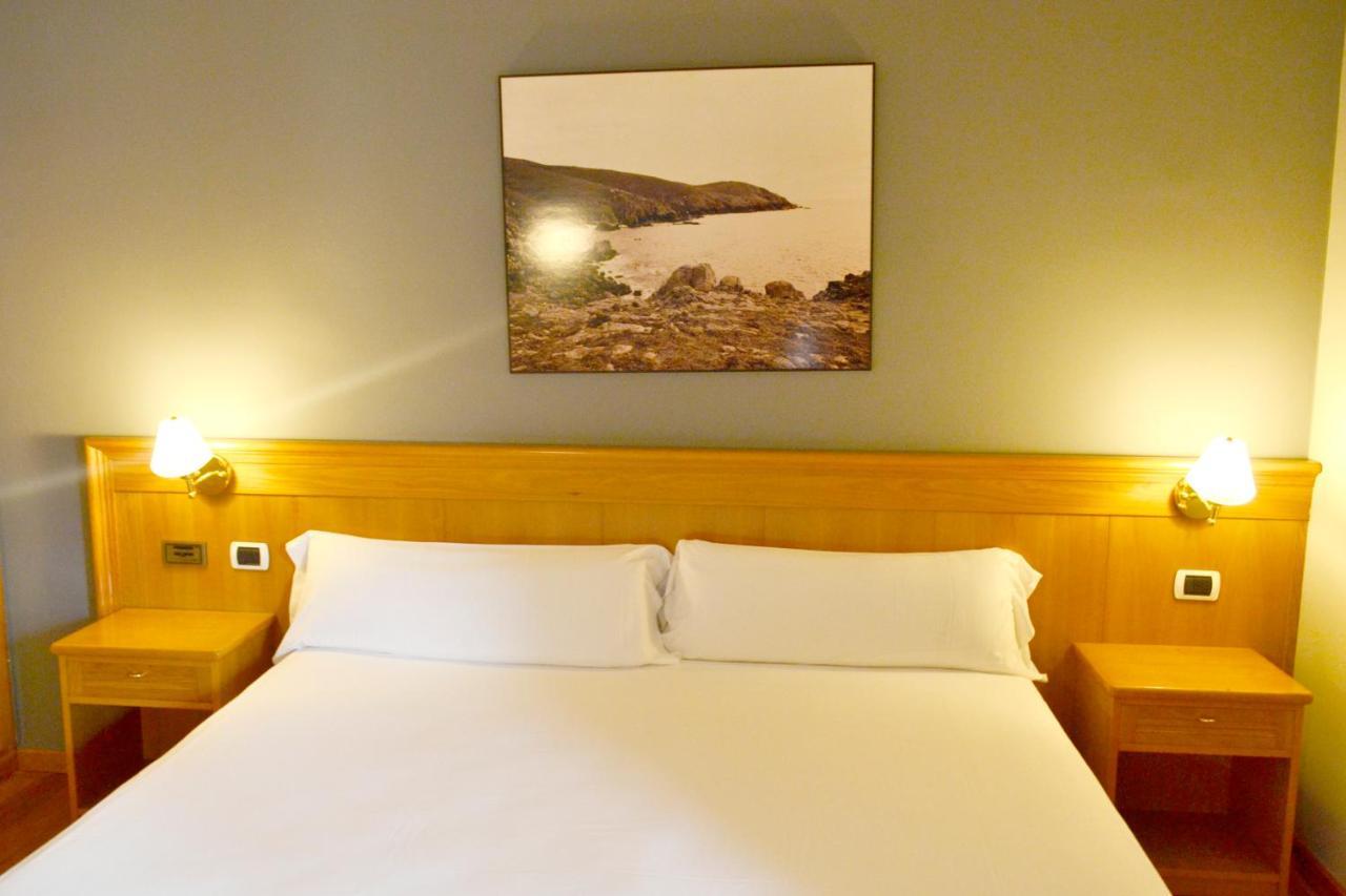 Hotel Alda El Suizo Ферол Екстериор снимка